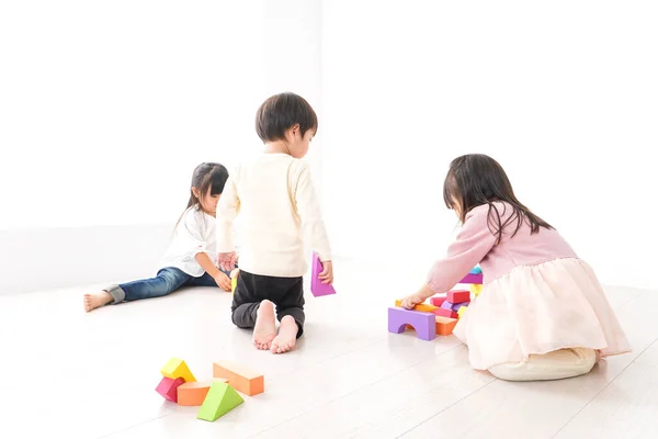 Crianças Brincando Jardim Infância — Fotografia de Stock