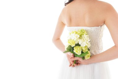 Elbiseli hamile kadın.