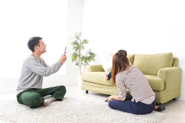 Father Taking Pictures Children — Stock Photo, Image