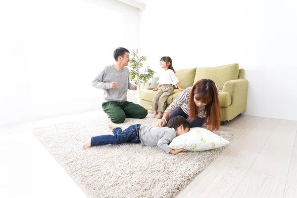 Family Playing Home — Stock Photo, Image
