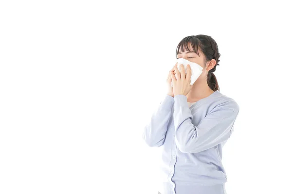 Seorang Wanita Muda Yang Menderita Hay Fever Wanita Muda Menderita — Stok Foto