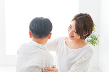 Anne ve küçük oğlu. 