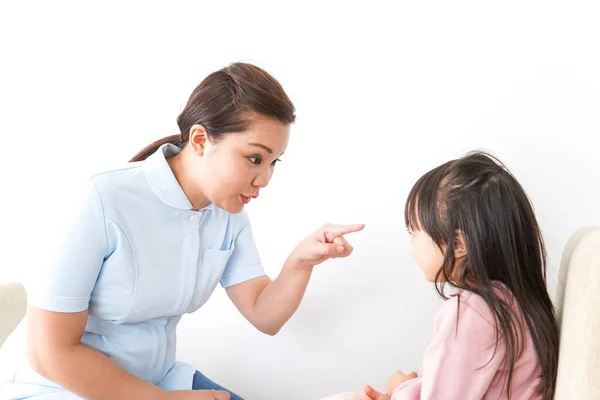 Menina Dentista — Fotografia de Stock