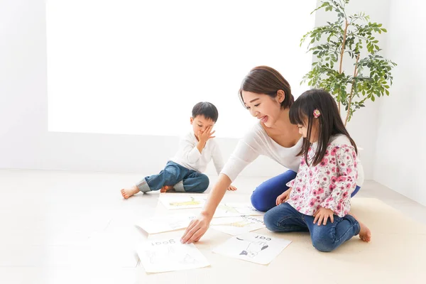 Kinder Und Lehrer Kindergarten Kindergartenkonzept — Stockfoto