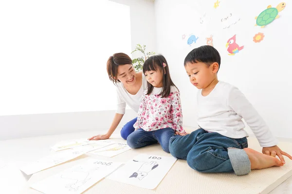 Children Teacher Kindergarten Preschool Concept — Stock Photo, Image