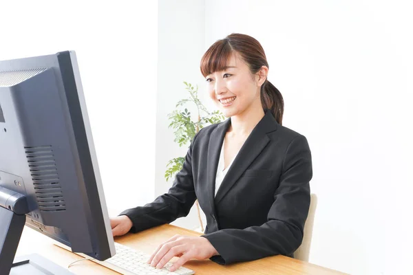 Mujer Negocios Trabajando Con Sonrisa Oficina — Foto de Stock