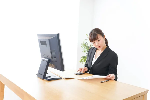 Geschäftsfrau Mit Lächeln Büro — Stockfoto