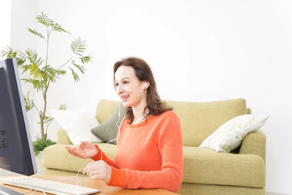 Online English Lecture Teacher Front Computer — Stock Photo, Image