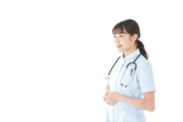 穿着护士服装的年轻护士 — 图库照片