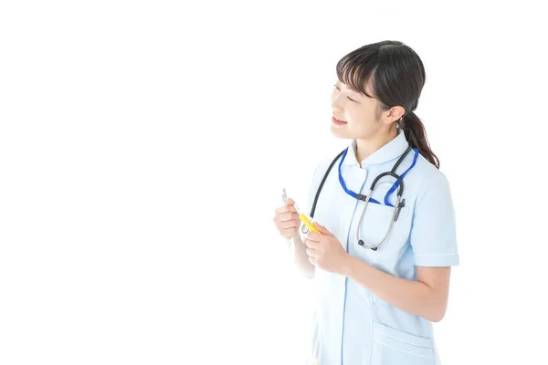 Enfermera Joven Usando Equipo Médico — Foto de Stock