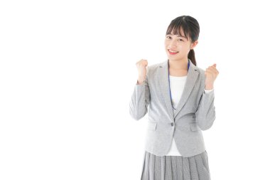 Cesur ve genç bir kariyer kadını.