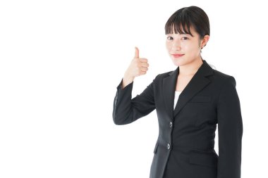 Beyazlara izole edilmiş Asyalı iş kadını portresi