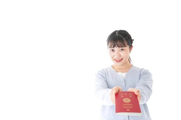 Молодая Женщина Паспортом Улыбкой — стоковое фото