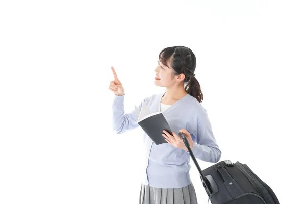 Mujer Joven Viajando Sola Con Guía —  Fotos de Stock