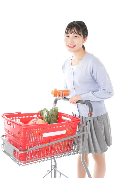 Mujer Joven Compras Supermercado —  Fotos de Stock