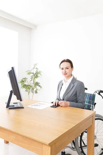 Young Woman Working Wheelchair — Stock Photo, Image