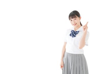 Gülümseme rehberi olan genç öğrenci