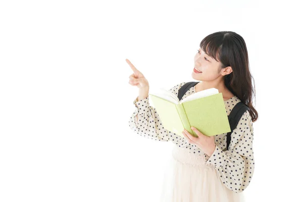 Sonriente Joven Asiática Estudiante Apuntando Algo — Foto de Stock