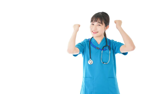 Joven Enfermera Animándose Con Una Sonrisa — Foto de Stock