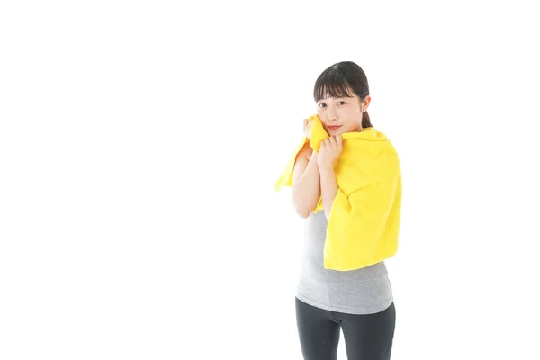 Jonge Vrouw Met Gele Handdoek Geïsoleerd Wit — Stockfoto