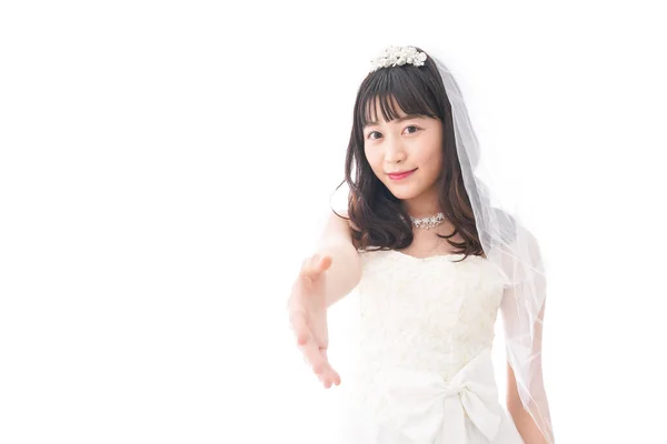 Молода Азіатка Весільній Сукні Посмішкою — стокове фото
