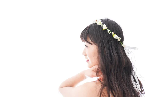 Junge Asiatin Brautkleid Mit Lächeln — Stockfoto