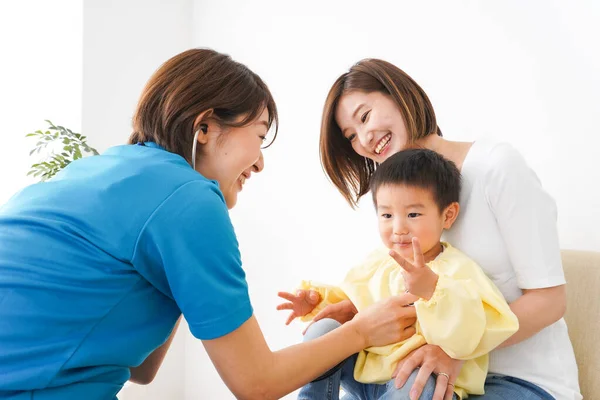 Clinique Pédiatrique Pour Les Enfants Examen Médical — Photo