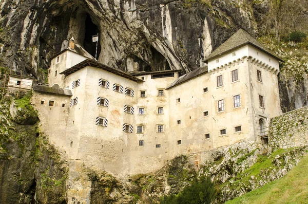 Predjama Castle, Slovenia — Stock Photo, Image