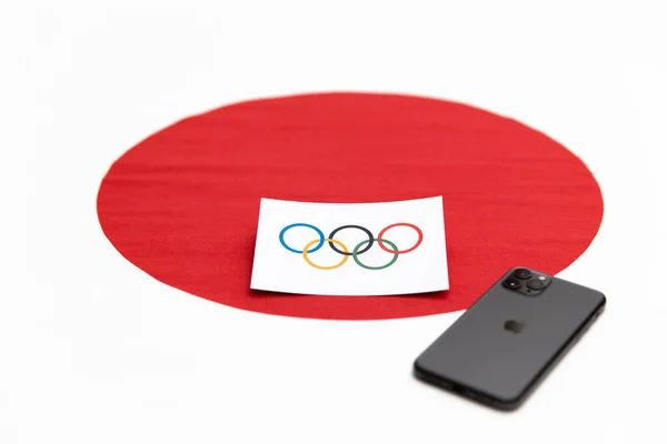 Mari Russland Juni 2021 Svart Iphone Med Logo Olympisk Flagg – stockfoto