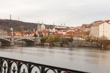 Prague, Çek Cumhuriyeti, Old Town bir retro tarzı soğuk tonlama içinde. Avrupa'nın renkli görüntülerle metin için yer.