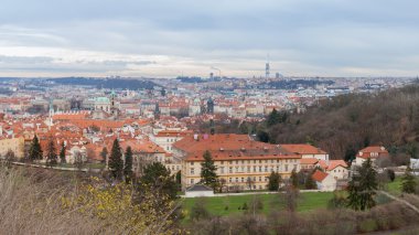 eski bir Avrupa şehri kış. parlak renkli görüntü