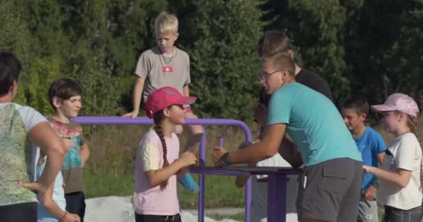 Berdsk Siberia Russia Agosto 2021 Sport Bambini Diverse Nazionalità Sono — Video Stock