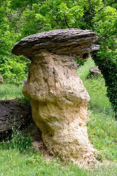 Erratic boulders on earth pillars — Stock Photo, Image