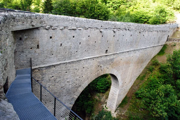 Romerska akvedukten bridge — Stockfoto