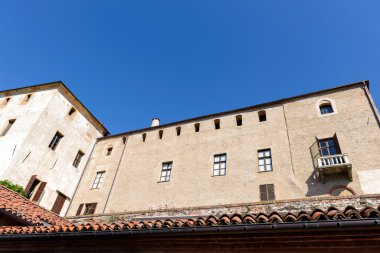 Castello della Manta