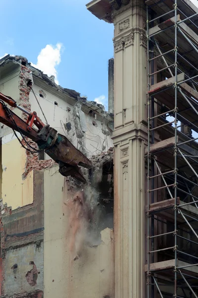 Demolición de edificios — Foto de Stock