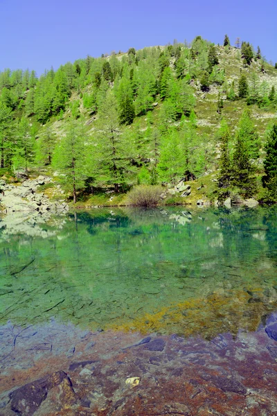 Blue Lake e Glacier moraine Verra — Fotografia de Stock