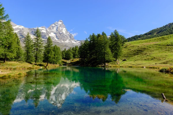 Lacul Layet, de asemenea, a spus Blue Lake — Fotografie, imagine de stoc