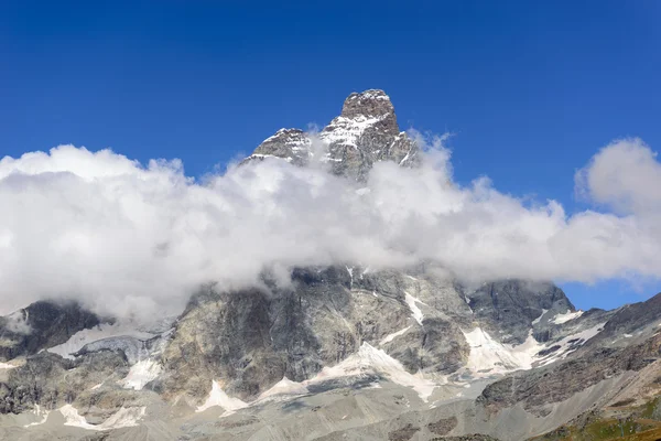 The Matterhorn in the clouds — Stock Photo, Image