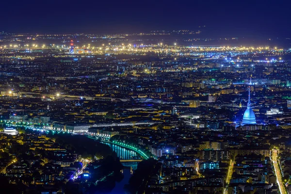 Nacht panorama van Turijn Rechtenvrije Stockafbeeldingen