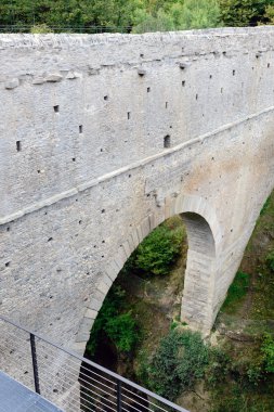 Roma su kemeri Köprüsü