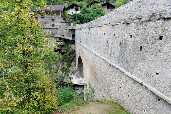 Ponte do aqueduto romano — Fotografia de Stock