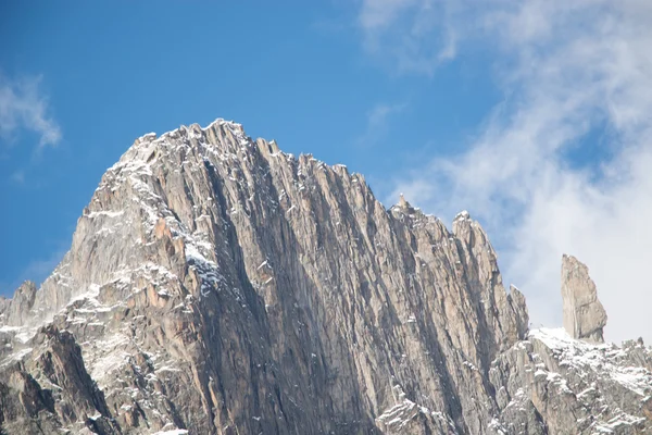 Yüksek dağ — Stok fotoğraf