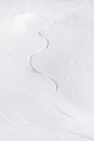 Slalom in sneeuw — Stockfoto