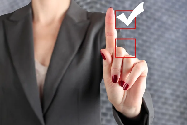 Businesswoman  making  a choice on  virtual Graph by hand. — Stock Photo, Image