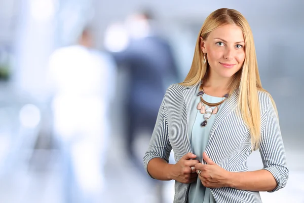 The Beautiful smiling business woman  portrait. — Stock Photo, Image