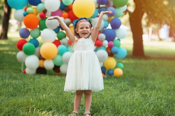 Beautiful Little Girl European Appearance Demonstrates Emotions Joy Surprise Girl — 스톡 사진