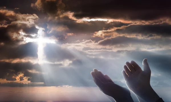 Kruisbeeld uit de hemel - geloof en gebed — Stockfoto