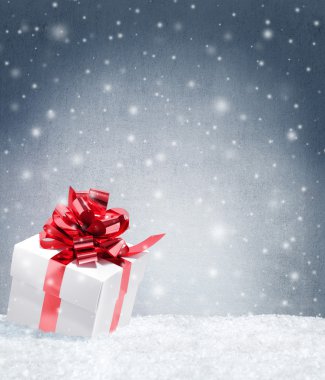 Noel poster için kopya alanı ile kar üzerinde mevcut