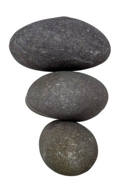 Taşlar gri, izole edilmiş, kolajlarda kullanmak için çeşitli kompozisyonlarda istiflenmiş, doğal gün ışığında bir stüdyoda çekilmiş, yatay olarak..